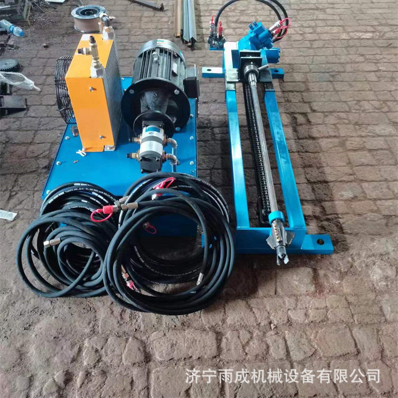 小型水泥管过路顶管机定向钻孔