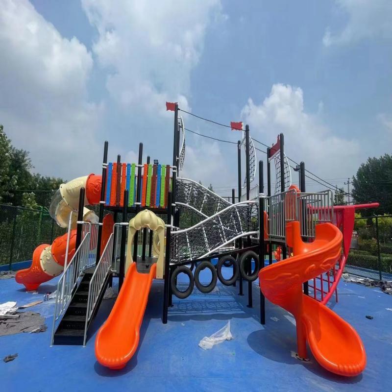户外儿童游乐设施幼儿园滑梯盘体智能组合大型户外非标游乐设备
