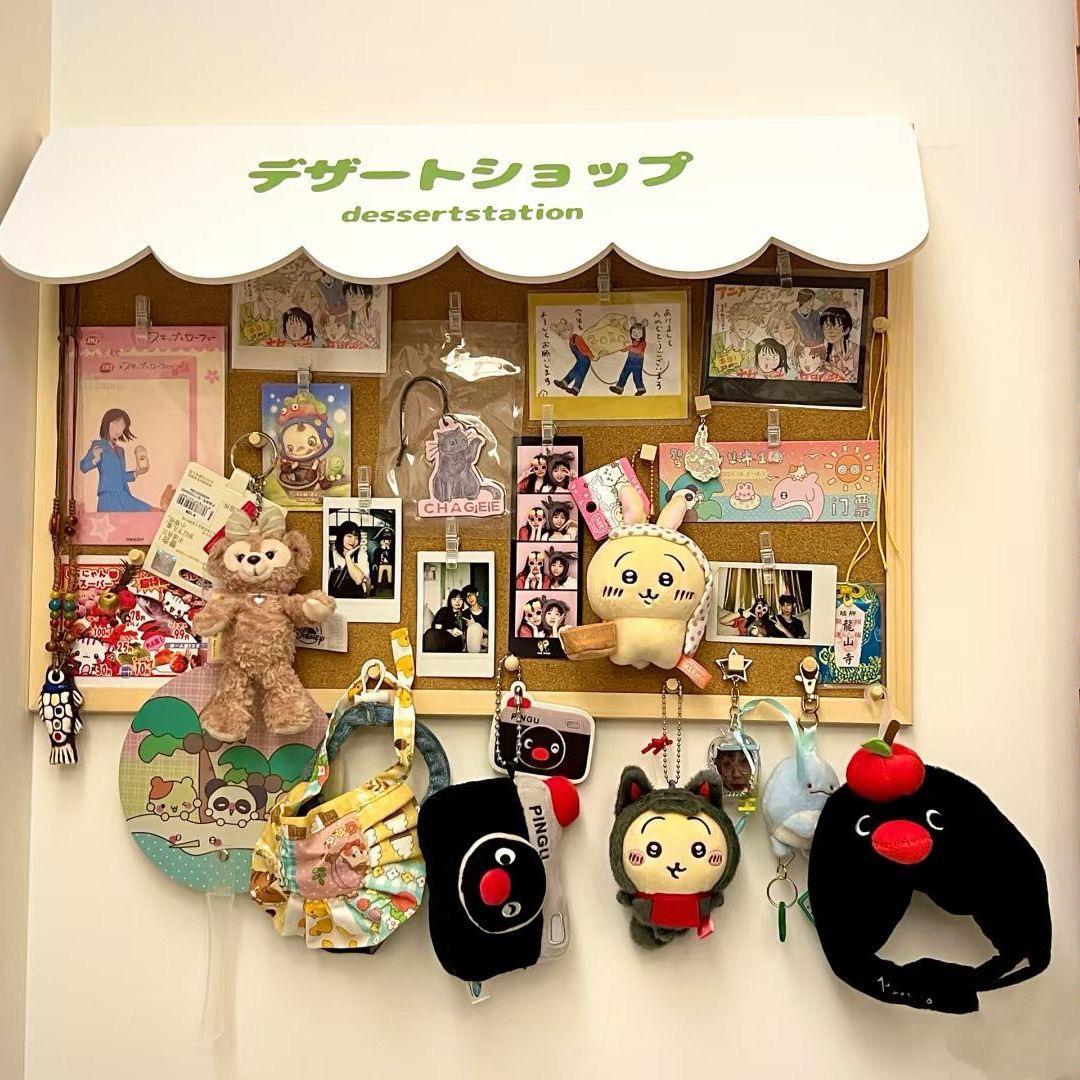 高颜值房间门后悬挂置物架家居墙面装饰照片墙娃娃钥匙扣收纳展示