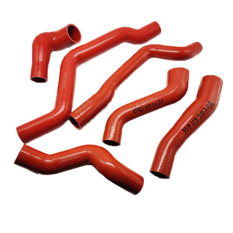 时风风顺中冷器胶管氟胶风驰1800国五货车进气增压管轻卡汽车配件