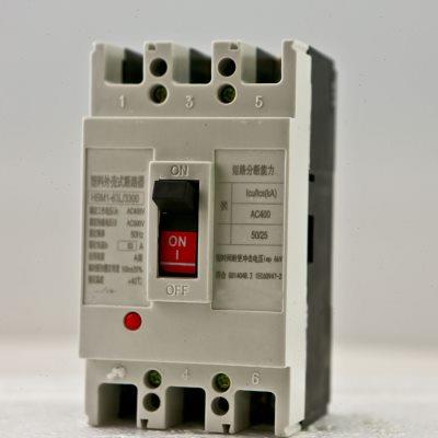 CM1塑壳断路器100A160A400A630A/3P 4P三相四线空开380V电闸250A
