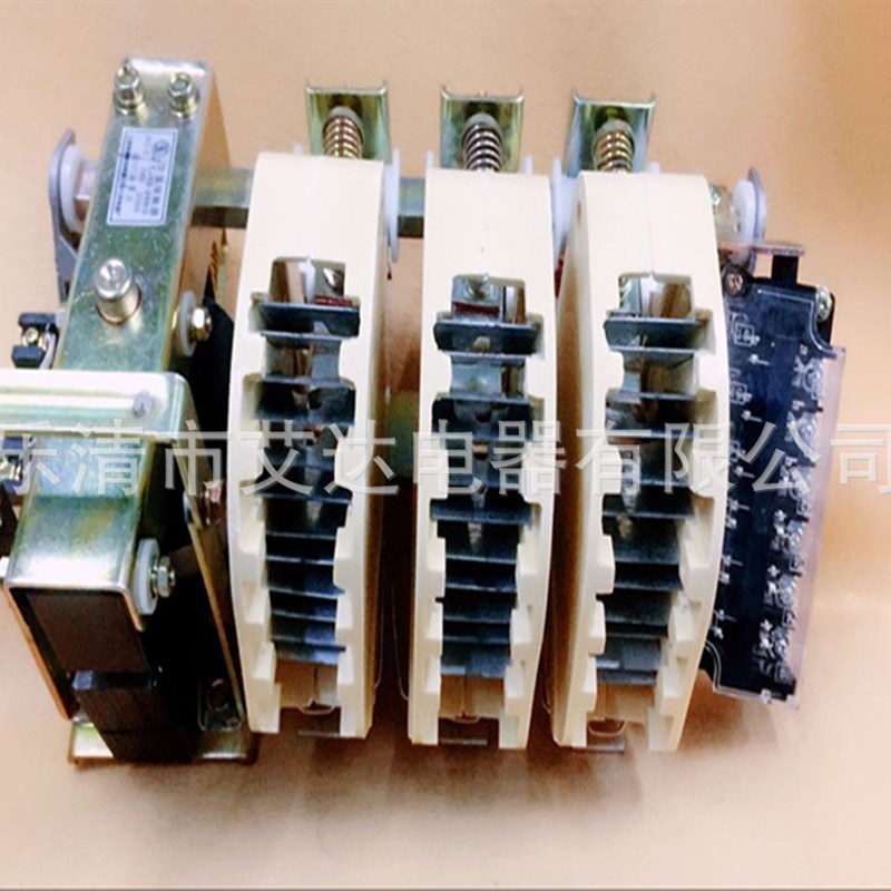 上海华通交流接触器CJ12B-600/3 CJ12A-600/P3 CJ12-600/3