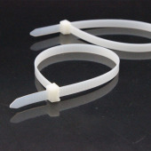 塑料捆绑扎束线理线带 尼龙扎带 八折白色固定卡扣 凡客自锁式