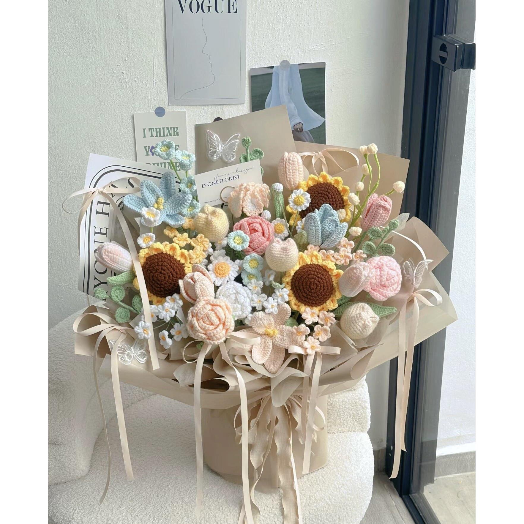 成品手工毛线针织编织永生花束钩织花女朋友实用闺蜜结婚生日礼物