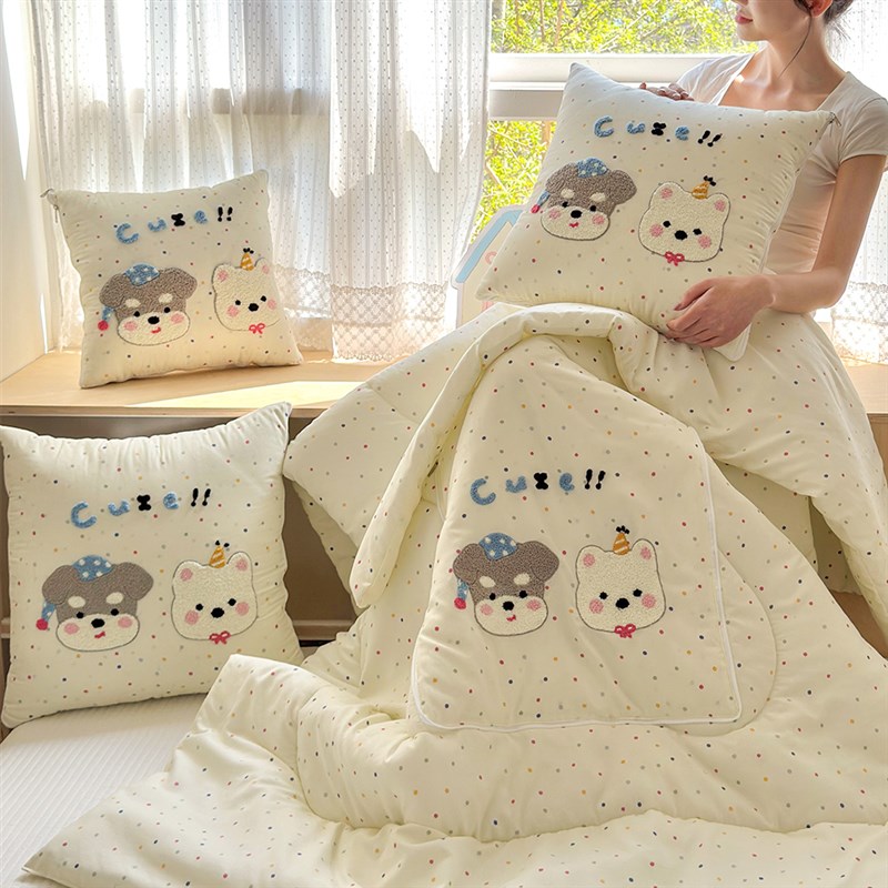 双层纱抱枕被子两用办公室午睡毯子二合一汽车载折叠靠枕头空调被