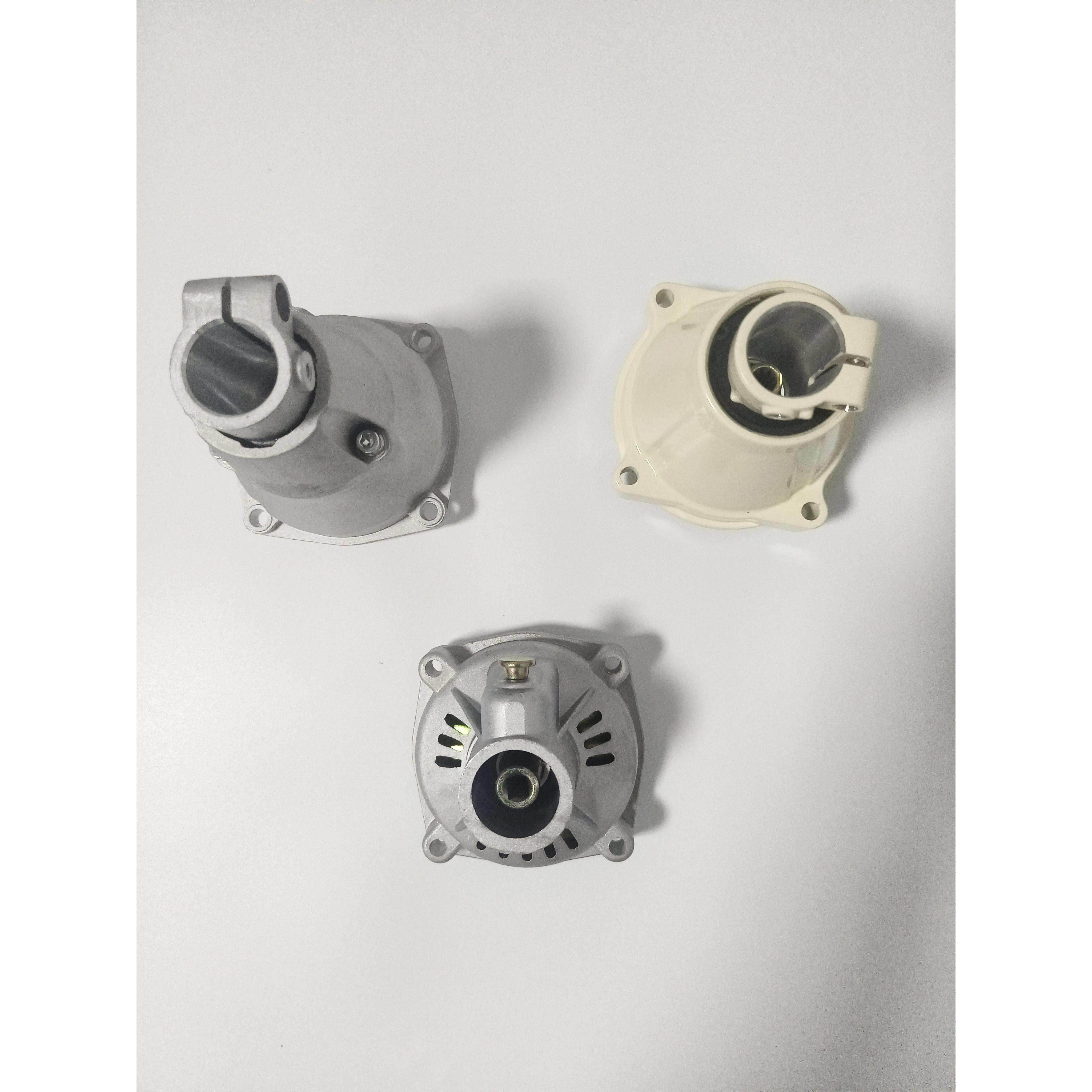 割草机连接盘侧挂式背负式打草机离合盘连接器传动盘割灌机配件