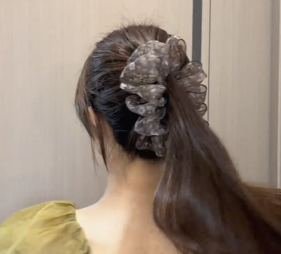 2026新款咖色碎花香蕉夹竖夹发夹女法式高级感抓夹马尾夹横夹发饰