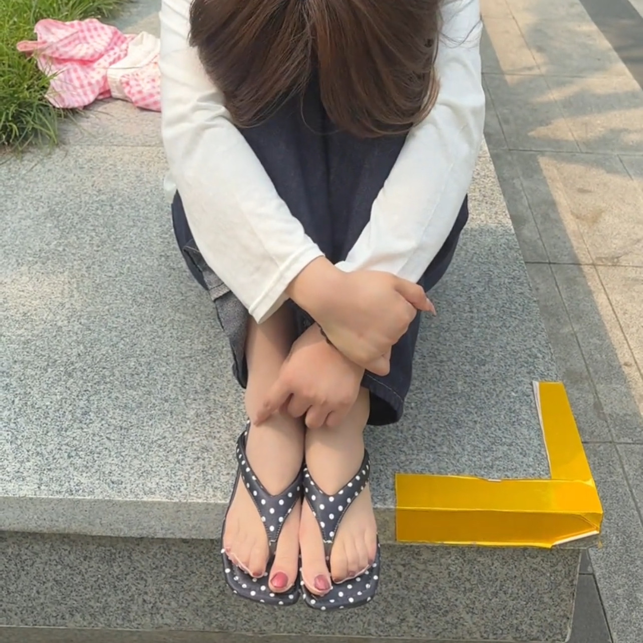 黑色波点人字拖夏季透气凉爽软底家居可外出拖鞋女士百搭