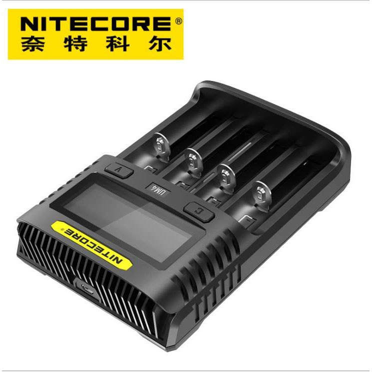 NITECORE奈特科尔UMS4 快速26650电池充电器5号7号电池4槽充电器