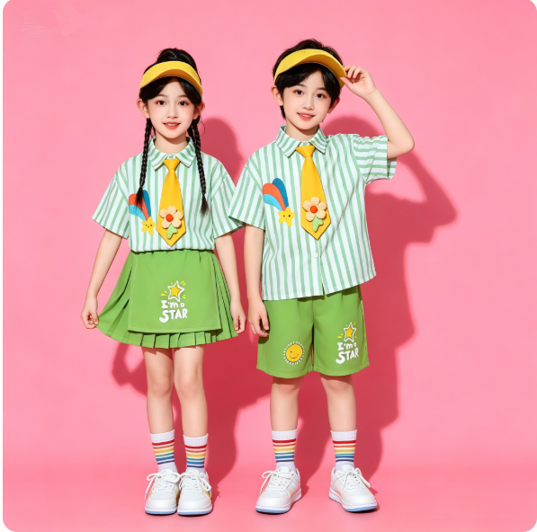 六一儿童节啦啦队立春合唱演出小学生运动会条纹班服幼儿园表演服