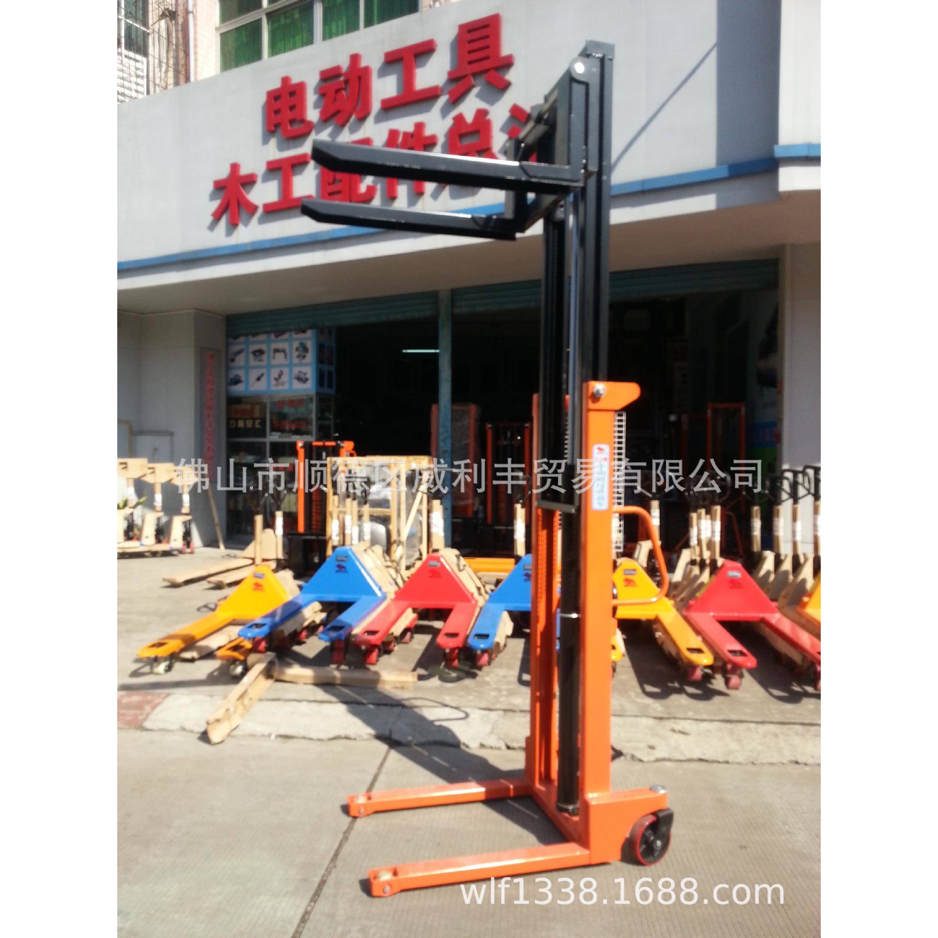 厂价直销双门架手动液压升高车E型升降叉车1T2T堆货堆高车