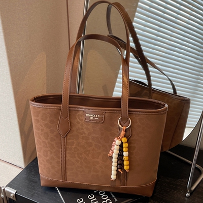 2025新款豹纹硬挺立体复古托特包