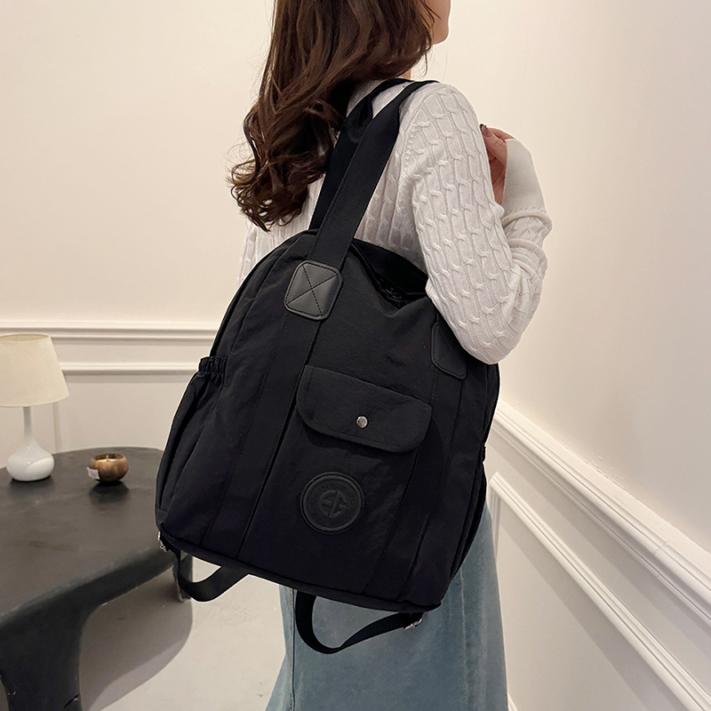 2024新款大容量双肩包女休闲旅行背包时尚百