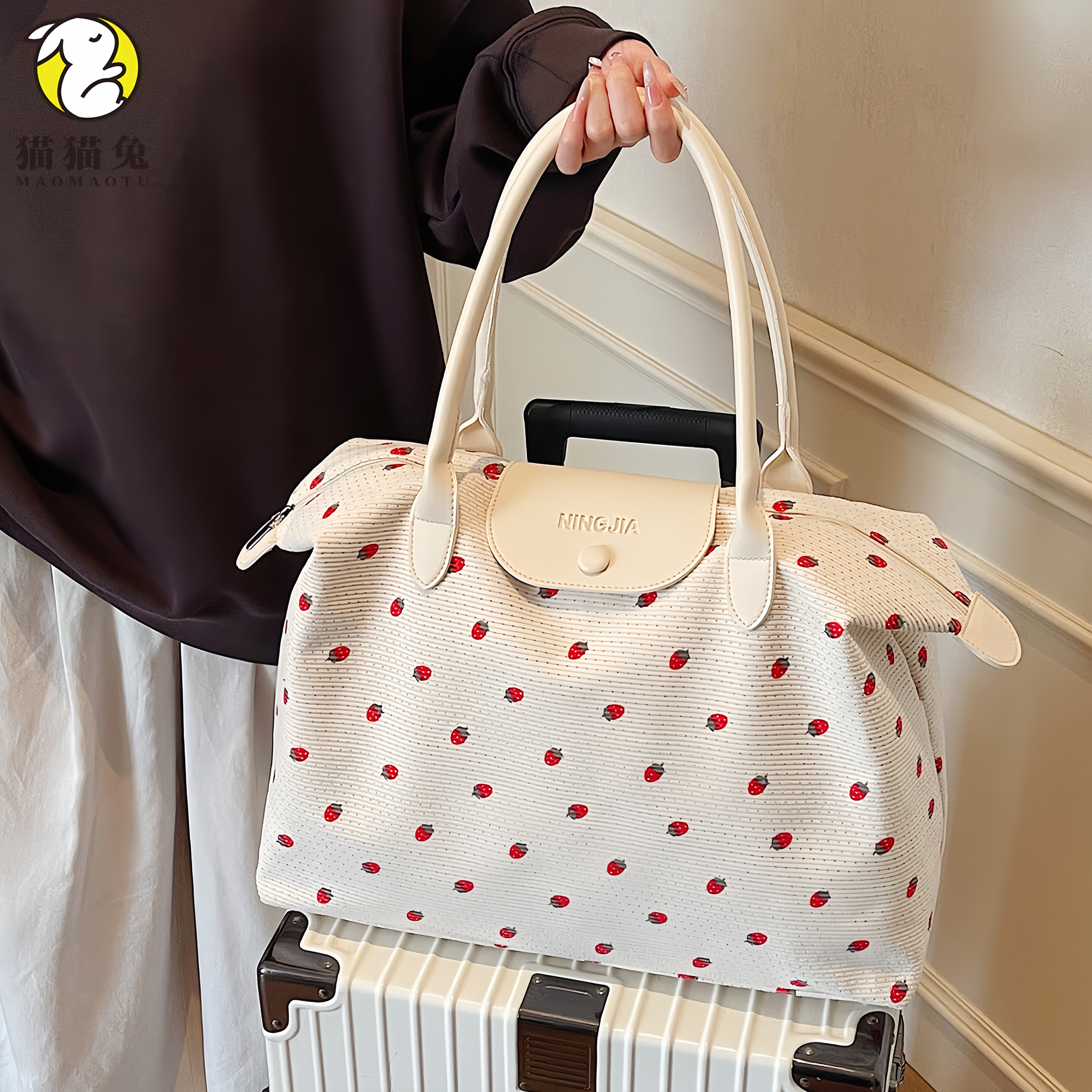 女士大容量轻便旅行袋