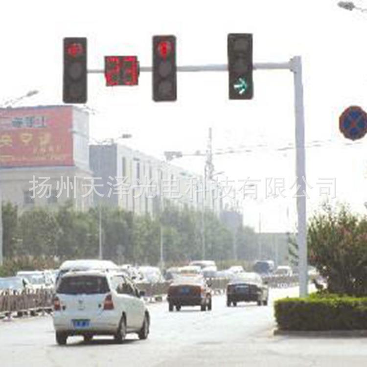 专业生产太阳能箭头交通信号灯杆T型人行道信号灯杆厂家直供