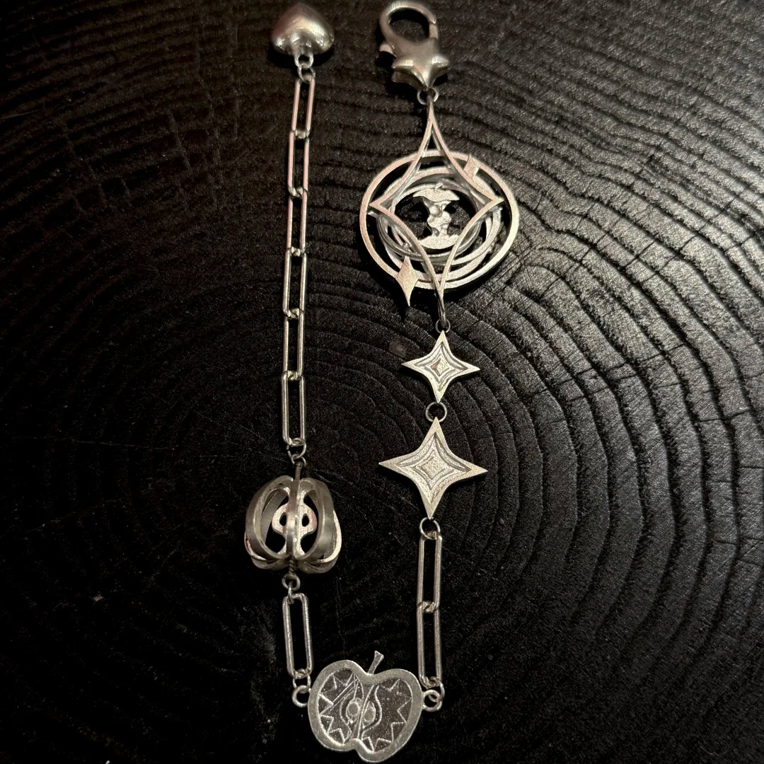 欣南芷原创【苹果系列】苹果星球足银简约精致设计感趣味手链