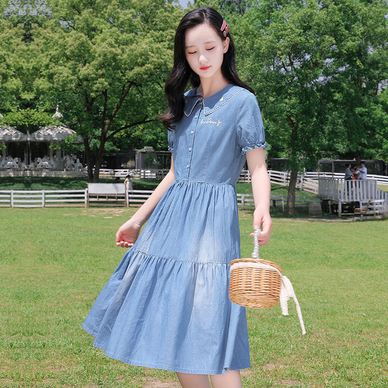 少女牛仔连衣裙2021夏季新款高中初中生15岁女孩裙子娃娃领学院风
