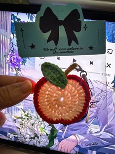 diy手工编织苹果耳机包挂件材料包成品包挂钩针毛线解闷手作礼物