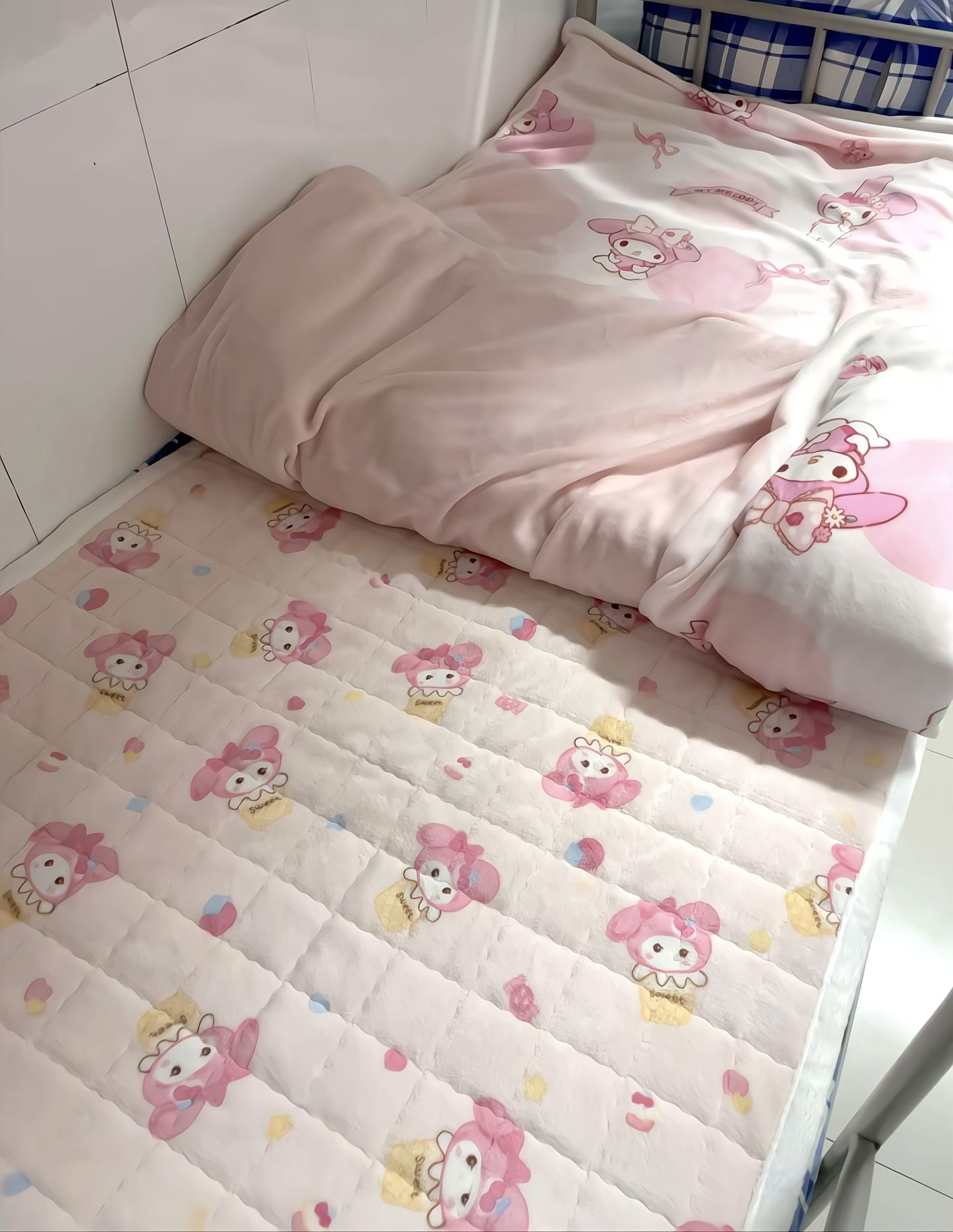 可爱卡通加厚牛奶绒床垫褥子软垫家用学生铺垫被冬季加绒毛毯床褥