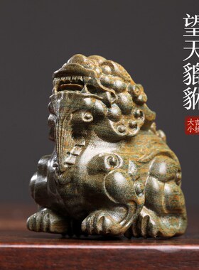 天然绿檀木雕望天貔貅创意招财文玩手把件家居装饰品桌面工艺摆件