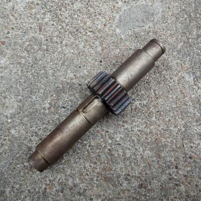 恒联B20G力哥B20商用多功能食品搅拌机打蛋机配件蜗轮轴中间齿轴
