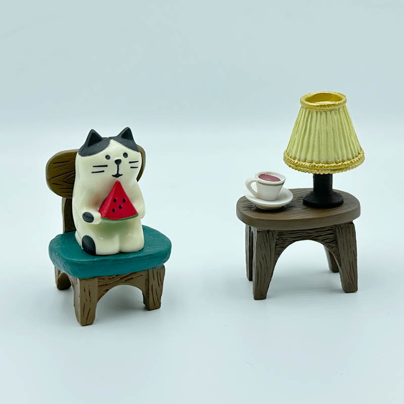 桌面摆件可爱猫咪摇椅拍照治愈系小摆件办公桌装饰品创意解压礼物