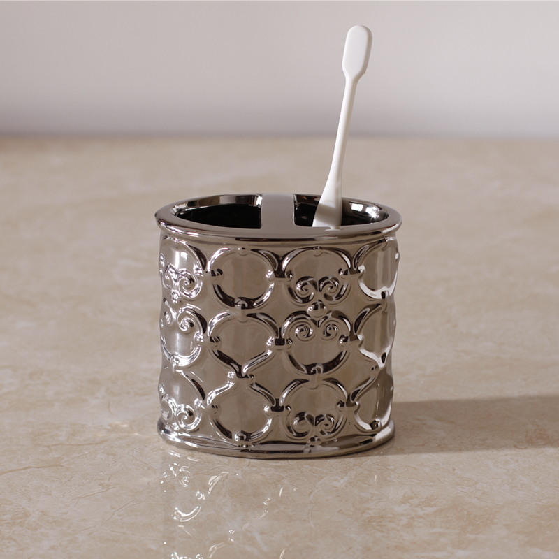 欧式陶瓷牙刷杯架牙具座轻奢牙刷筒复古风牙刷座化妆笔置物架