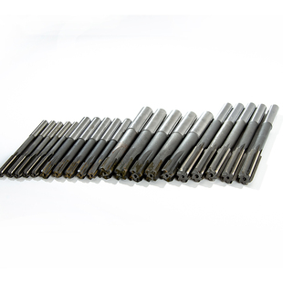 8.35 8.45 8.85 8.15 8.95 8.75 8.25 8.65 加长铰刀8.05 8.55