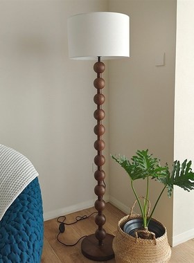 法式中古落地灯客厅美式复古侘寂风新中式实木卧室高Y级感氛围台