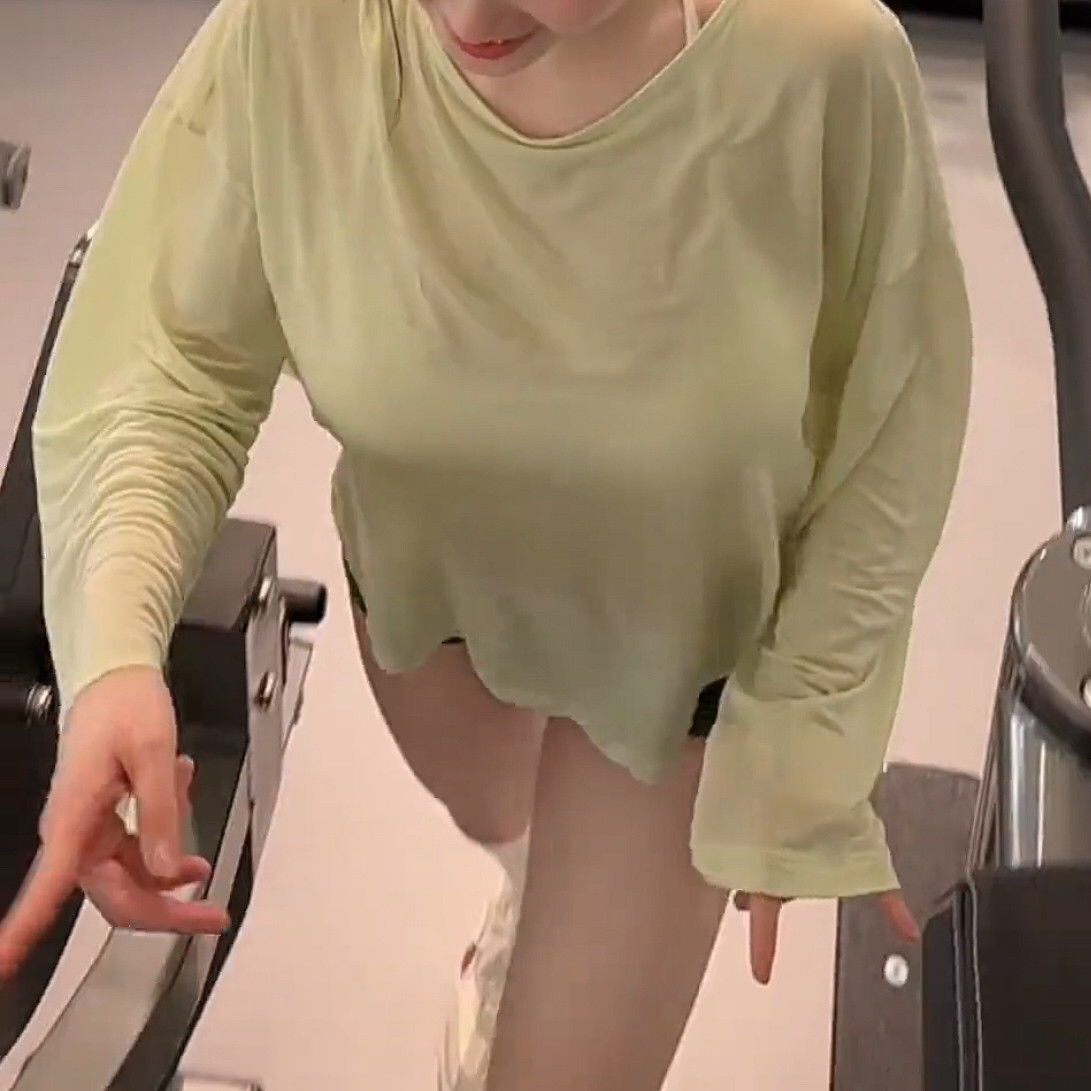 美背运动上衣女宽松t恤跑步罩衫大码胖mm健身服长袖瑜伽上衣