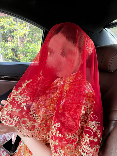 新款红盖头头纱刺绣新娘半透明结婚出嫁中式婚礼秀禾服喜帕网纱