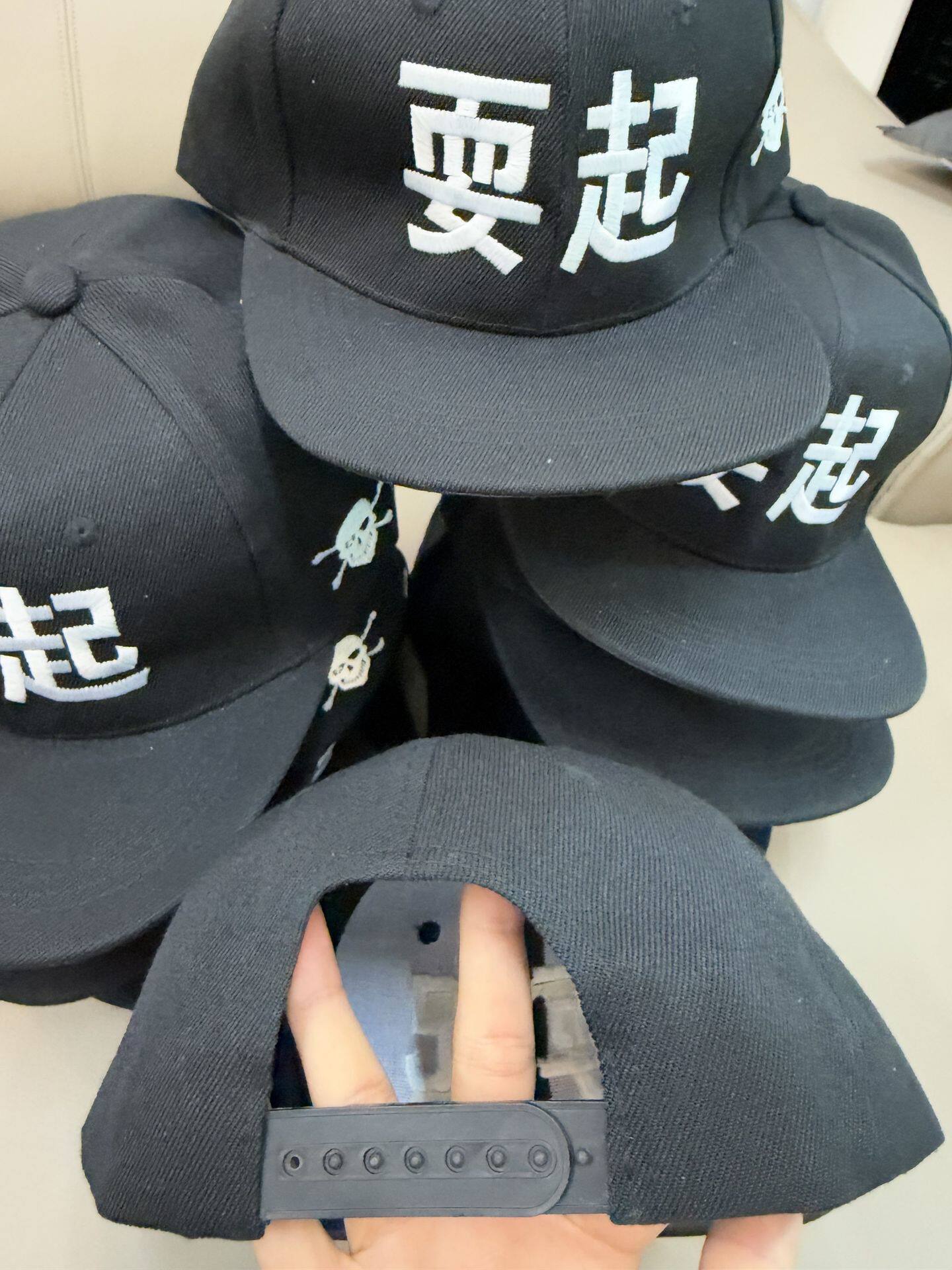 新款耍起帽子美式复古刺绣嘻哈帽子街头休闲百搭情侣鸭舌帽