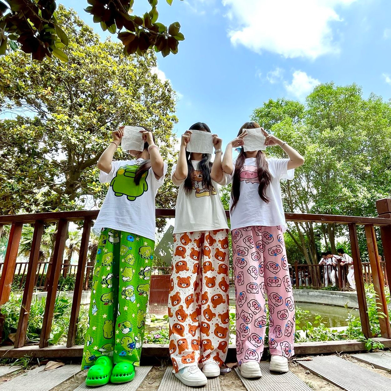 睡衣女夏天圆领宽松可爱多巴胺小动物可爱短袖长裤可外穿家居服