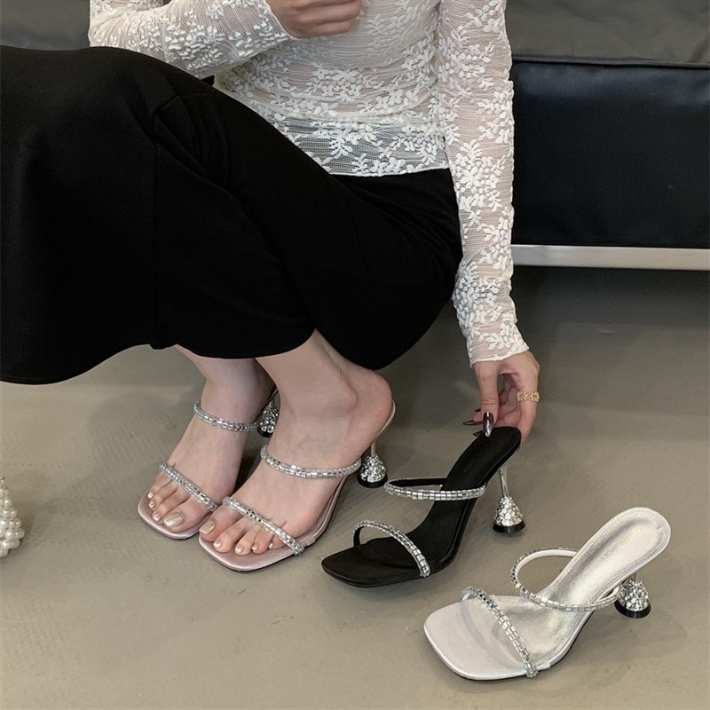 2025夏季新款简约百搭细带水钻方头一字拖细跟高跟外穿女凉拖鞋