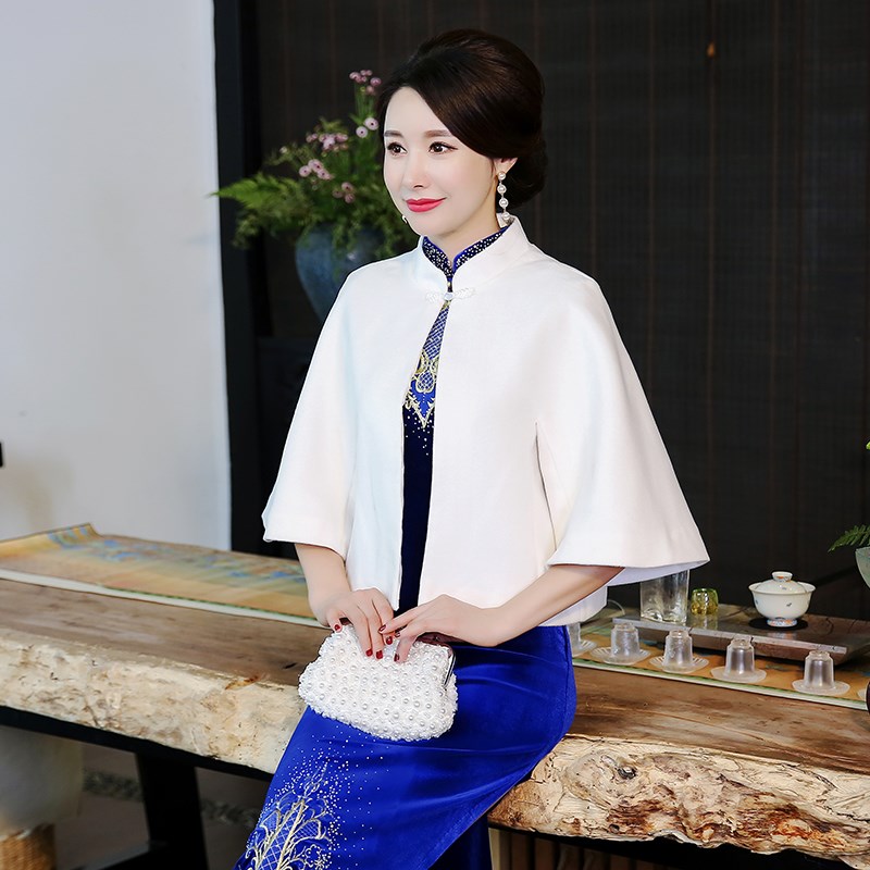 配旗袍的披肩外套女春秋短款2025新款优雅礼O服外搭复古斗篷式披