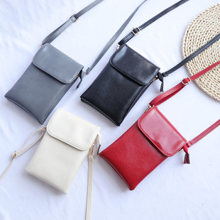 新款2021纯色百搭手机包女斜挎包迷你装放手机的小包包手机零钱袋