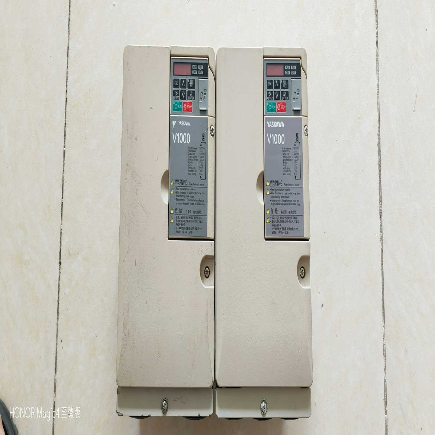 安川变频器，CIMR-VB2A0040FAA   220V（砌墙设备）