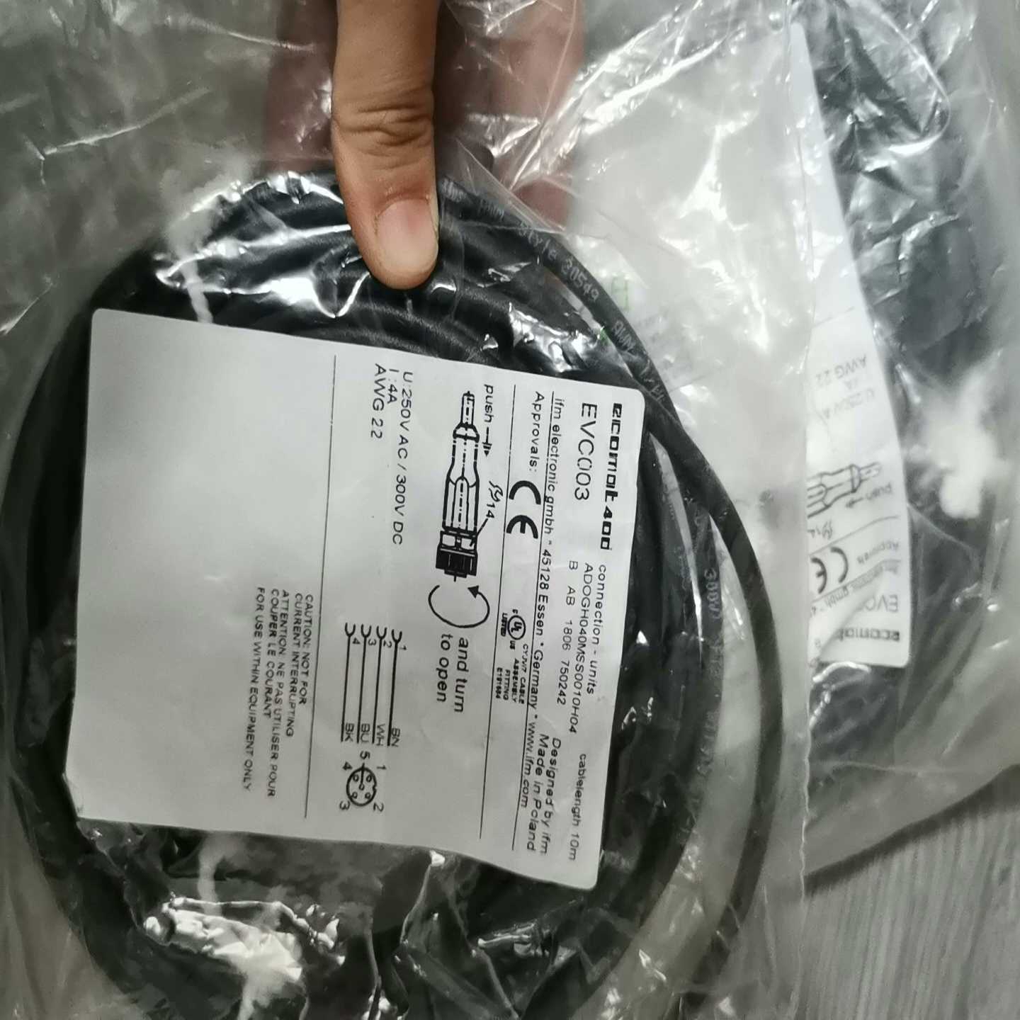 德国IFM易福门EVC003直插母头M12线缆10米询价