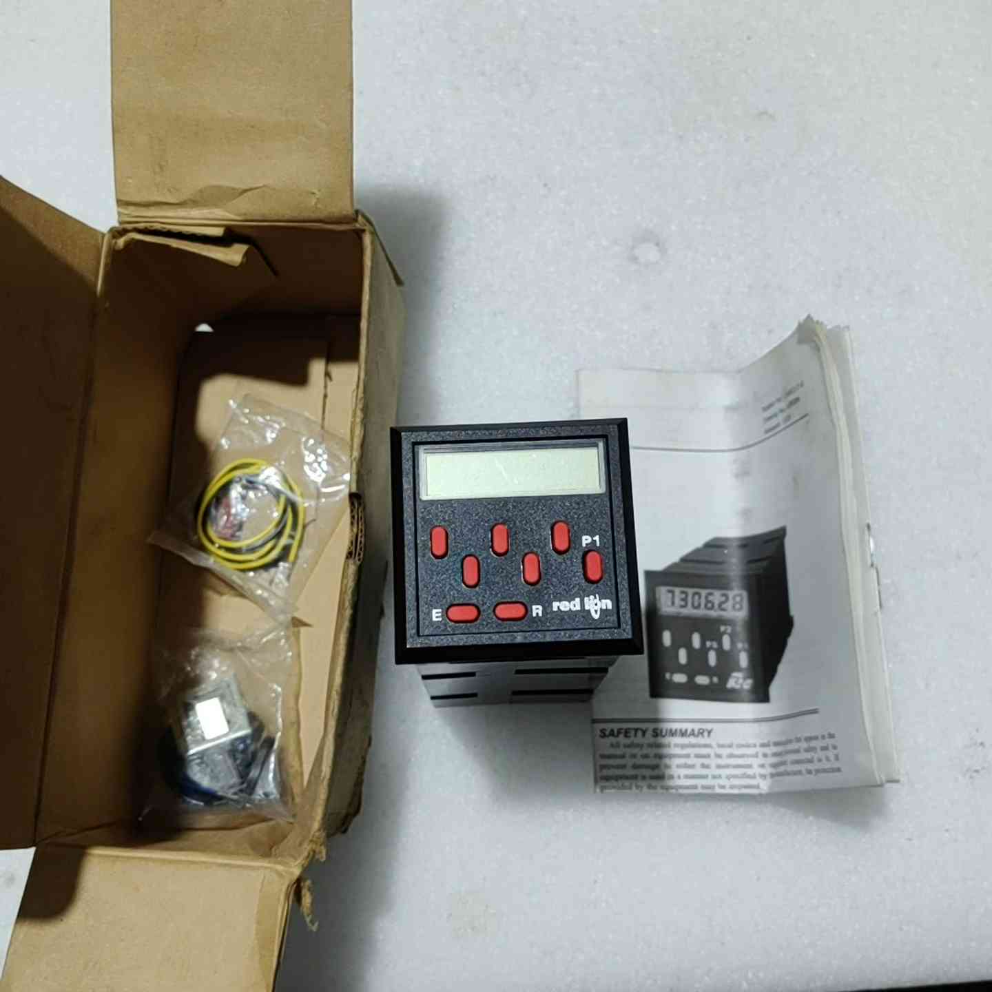 议价美国RED LlON计数器，LNXC1000，全新包装，实物