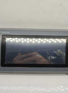 询价~一台Samkoon显控触摸屏，型号SA-7AK，有明显