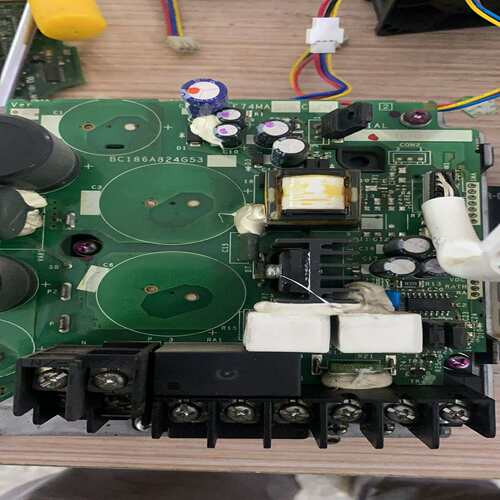询价~BC186A824G53 E74MA0.4变
