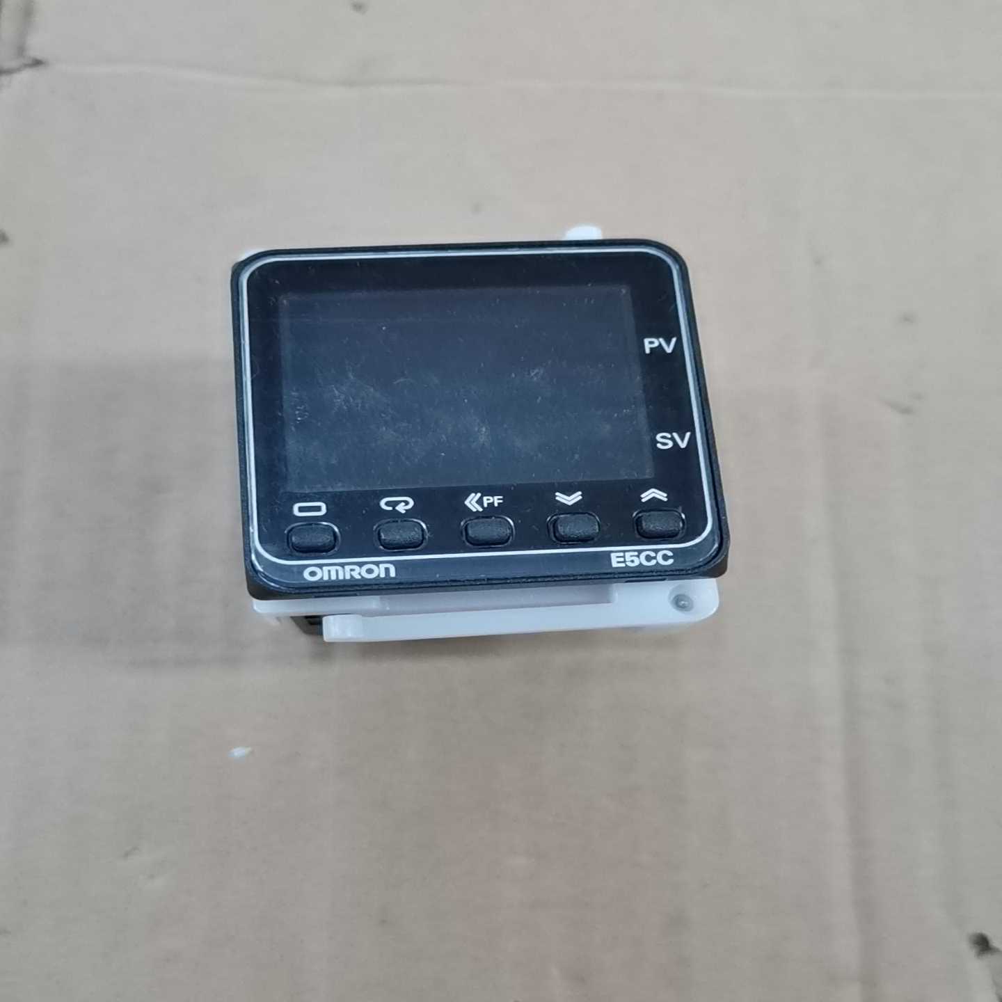 E5CC-QX2ASM-800温控器无包装盒，询价