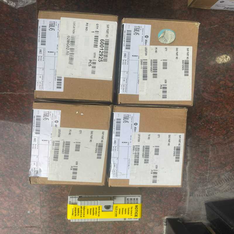 ab 1768-L45    B版本，4个没有开封的，一~议价