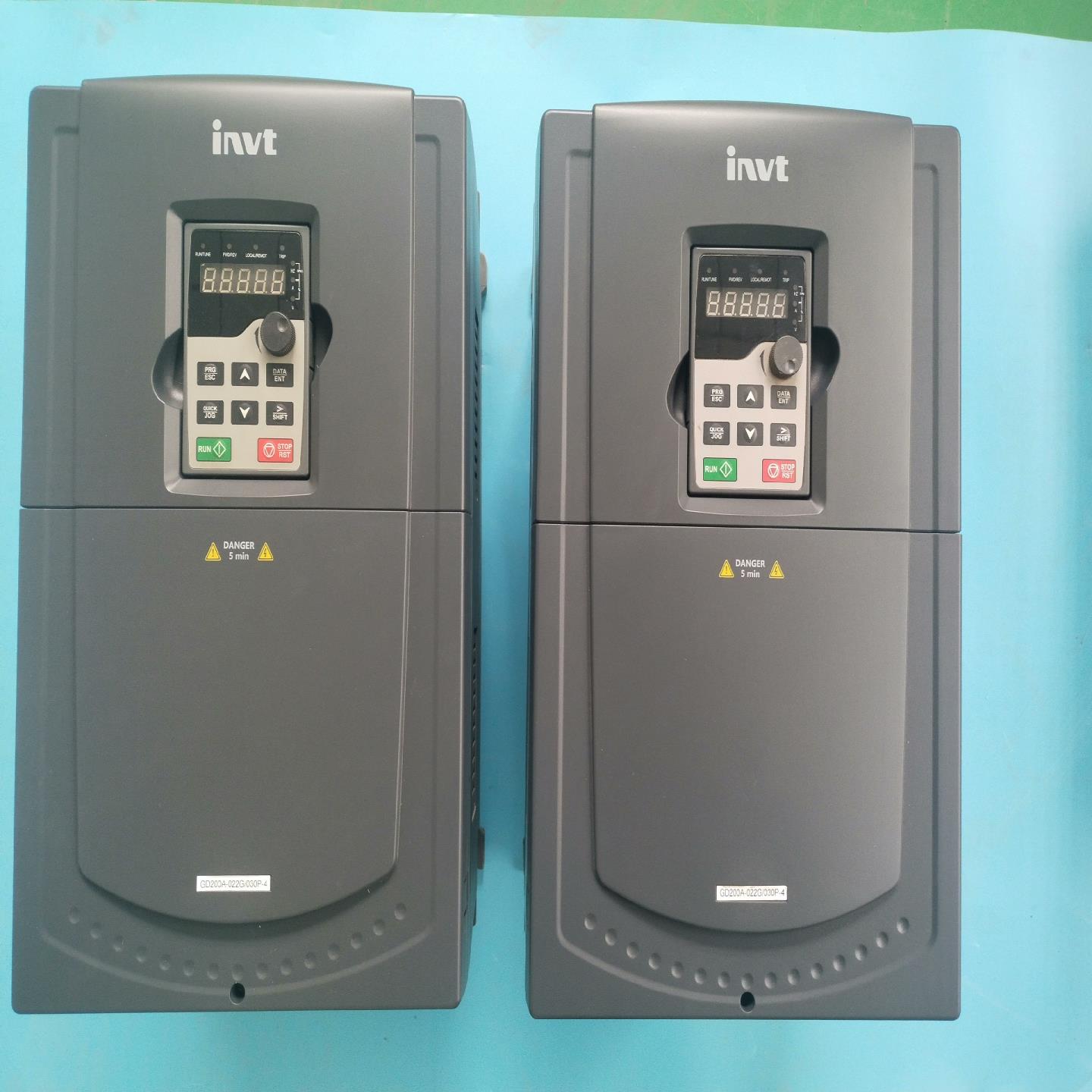 英威腾变频器22kw/30kw变频器GD200A-022G/(通通配件）