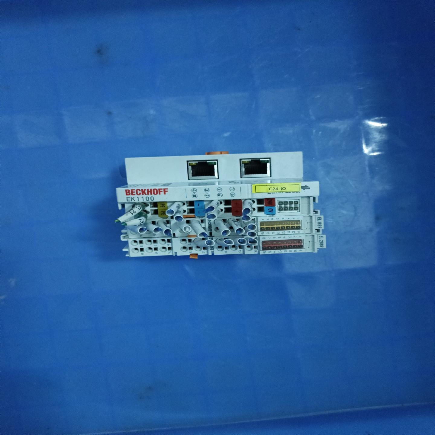 询价~倍福模块EK1100/EL1889/EL9011各一片实物图