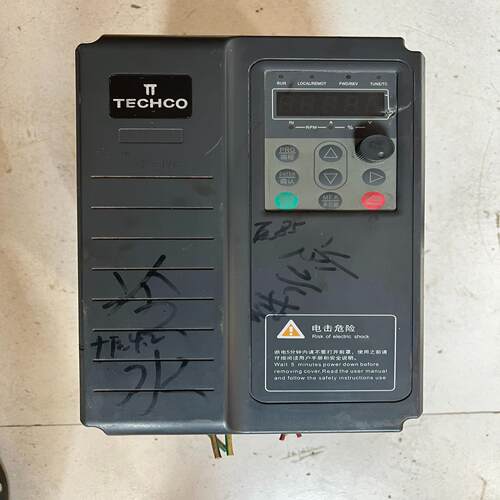 高性能矢量变频器，7.5kw，实物图，，500~询价