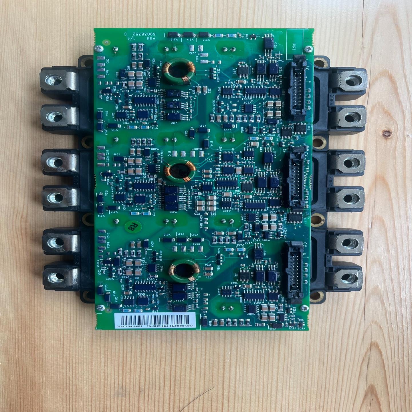 6MBI225U-120/AGDR-71C ABB变频器 I(佳毅工控)