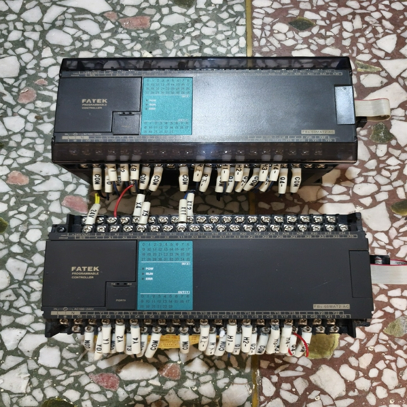 议~永宏FBS-60MAT2-AC PLC控制器 ，实物