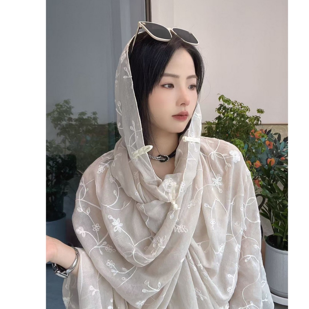 羚雪LINGXUE高定刺绣防晒夏季透气长巾古风薄款披肩拍照旅游披肩
