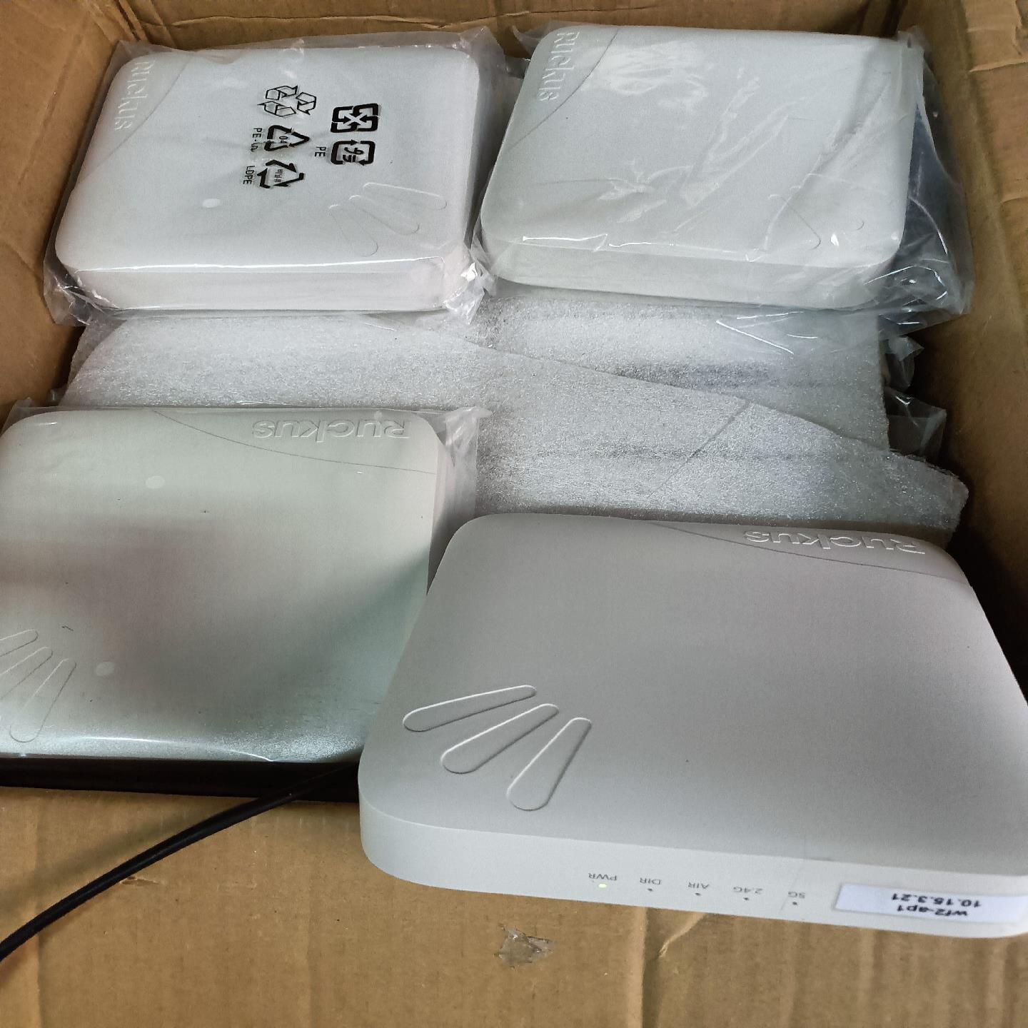 RUCKUS  优科AP R700外观漂亮，包好，实物图拍摄【鑫鑫商铺】